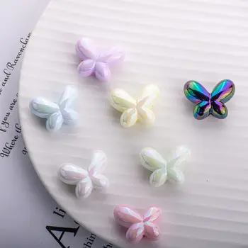 Nov slog 50pcs/veliko uv barvno tiskanje živali risanka metulj obliko akrilni biseri diy nakita oblačilo/keychain opremo